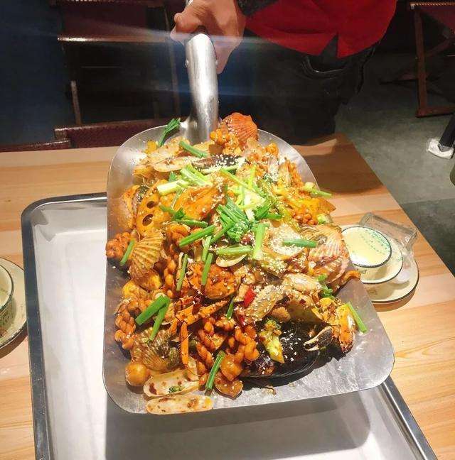 班玛手抓海鲜加盟